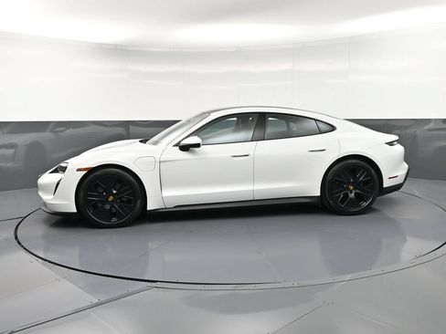 Certified 2022 Porsche Taycan RWD image 2