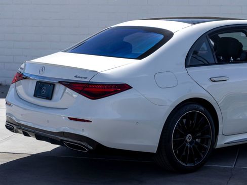 Used 2023 Mercedes-Benz S 500 4MATIC image 11