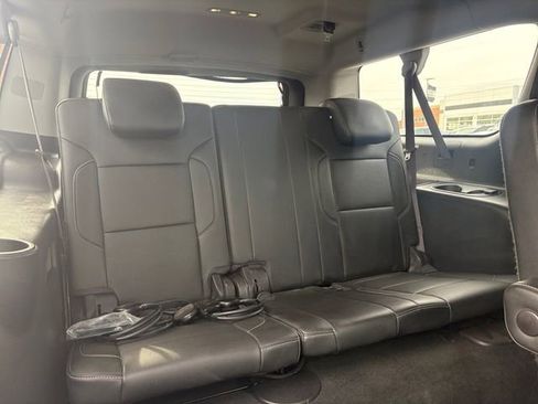 Used 2017 Chevrolet Suburban Premier image 16