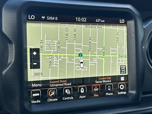 Used 2022 Jeep Gladiator Sport AWD/4WD image 19