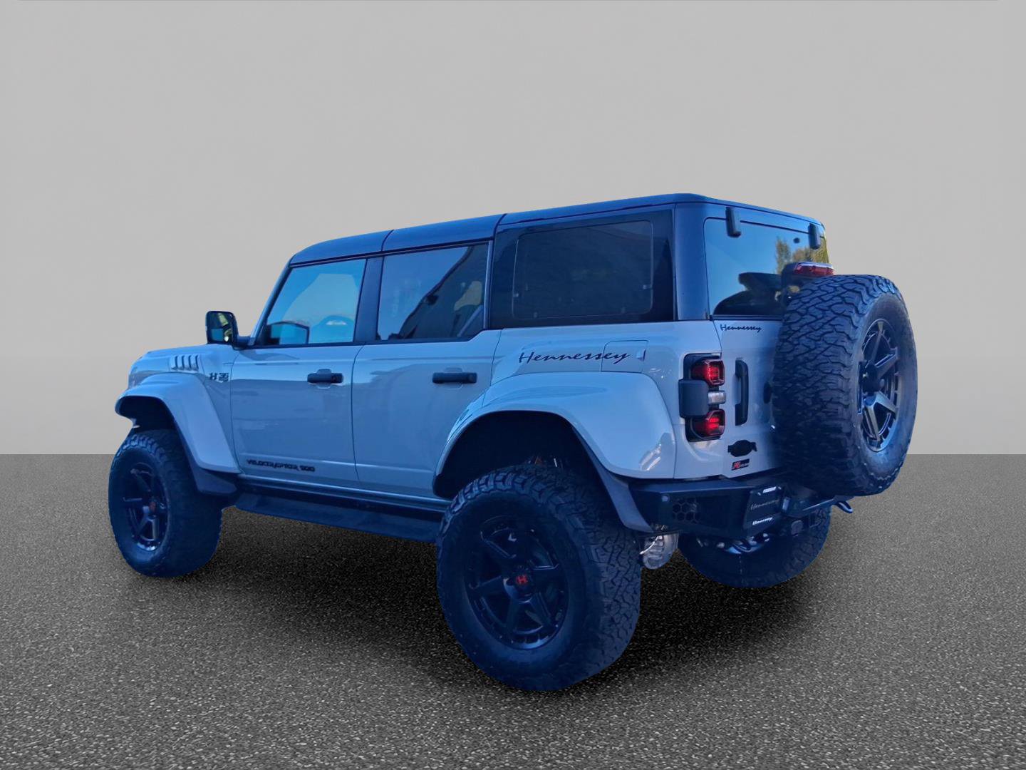New 2026 Ford Bronco Raptor w/ Interior Carbon Fiber Pack AWD/4WD image 7