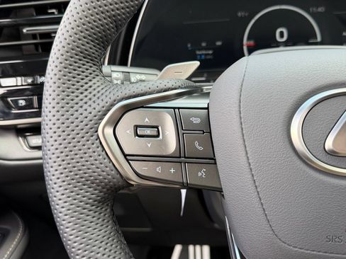 New 2026 Lexus TX 500h AWD image 17