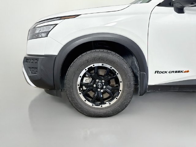 Used 2025 Nissan Pathfinder Rock Creek AWD/4WD image 31