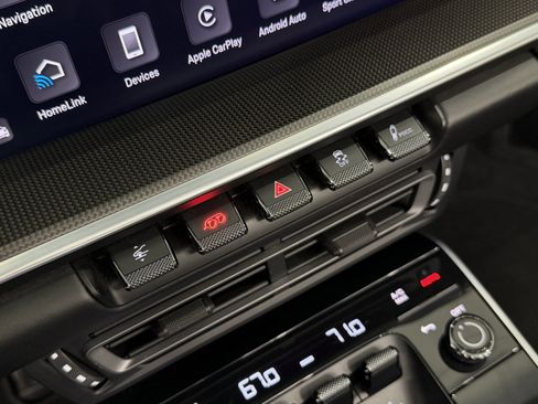 Certified 2022 Porsche 911 Turbo image 39