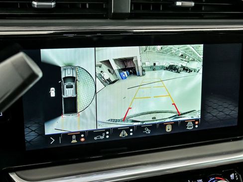 Used 2024 GMC Sierra 2500 Denali Ultimate AWD/4WD image 20