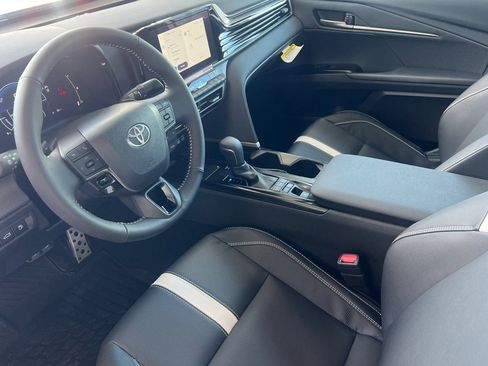 New 2026 Toyota Camry XLE w/ Convenience Package image 7