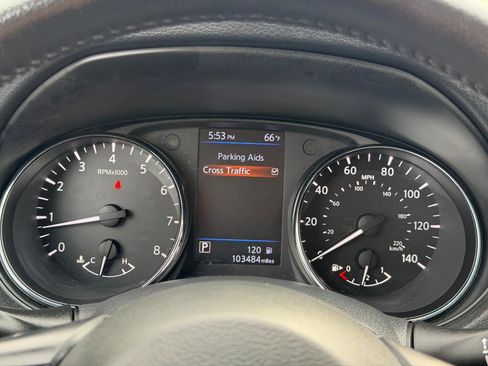 Used 2018 Nissan Rogue SV AWD/4WD image 70