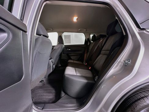 Used 2025 Nissan Rogue SV AWD/4WD image 28