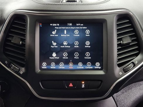 Used 2022 Jeep Cherokee Latitude w/ Sun & Sound Group image 35