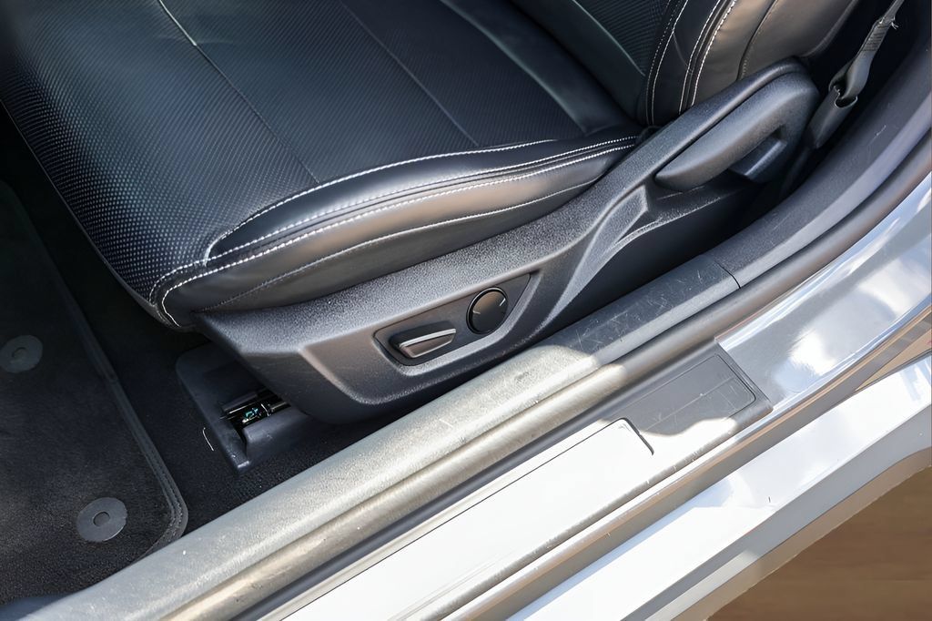 Used 2024 Ford Mustang GT Premium RWD image 8