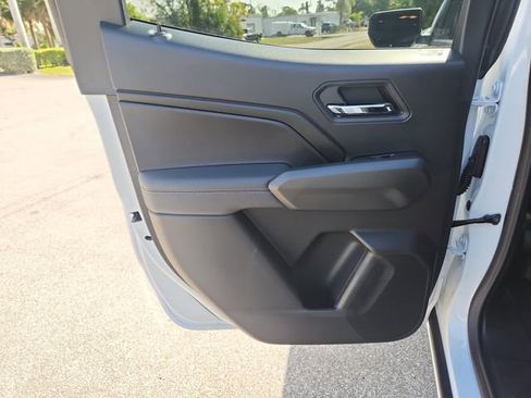 New 2026 GMC Canyon Elevation RWD image 9