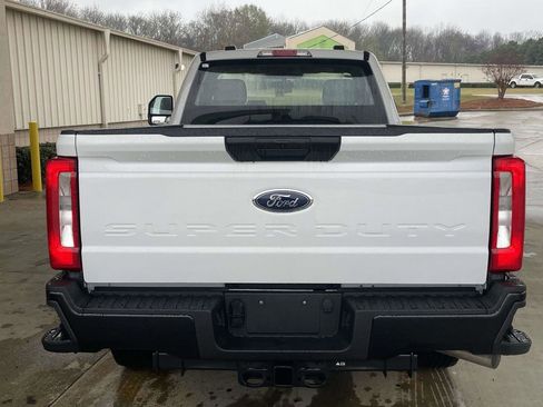 New 2026 Ford F250 XL RWD image 4