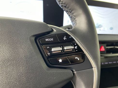Used 2022 Kia EV6 Wind image 10