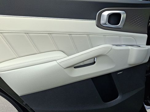 New 2026 Kia Sorento SX Prestige AWD/4WD image 8