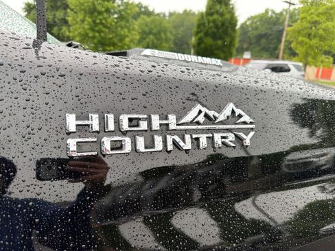 Used 2020 Chevrolet Silverado 2500 High Country w/ Z71 Off-Road Package AWD/4WD image 32