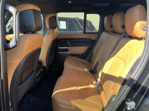 Certified 2024 Land Rover Defender 110 S AWD/4WD image 28