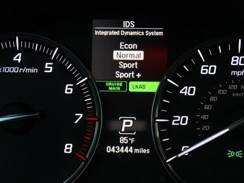 Used 2017 Acura TLX V6 w/ Technology Package FWD image 43