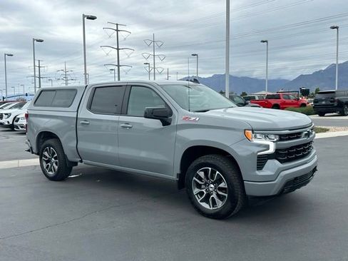 Certified 2025 Chevrolet Silverado 1500 RST w/ Z71 Off-Road Package AWD/4WD image 26