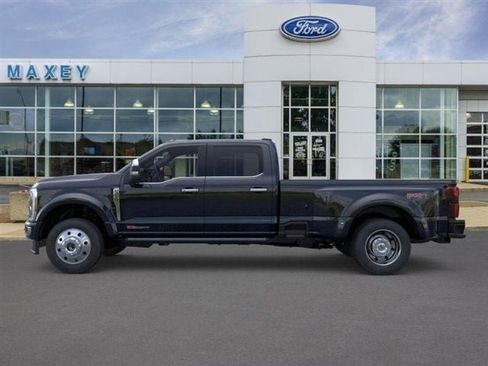 New 2026 Ford F450 Platinum w/ Platinum Plus Package image 91