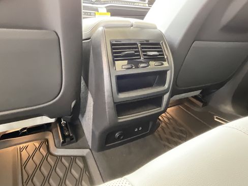 New 2026 BMW X5 sDrive40i w/ M Sport Package image 24