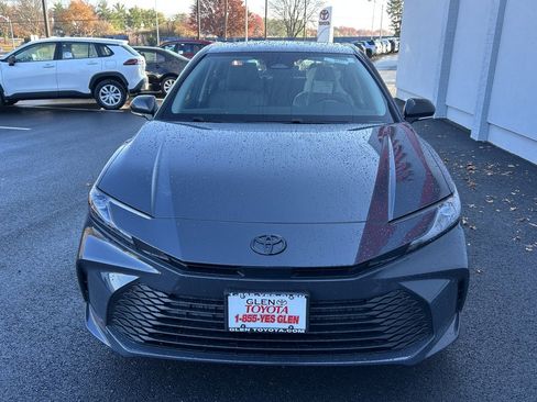 New 2026 Toyota Camry LE image 3