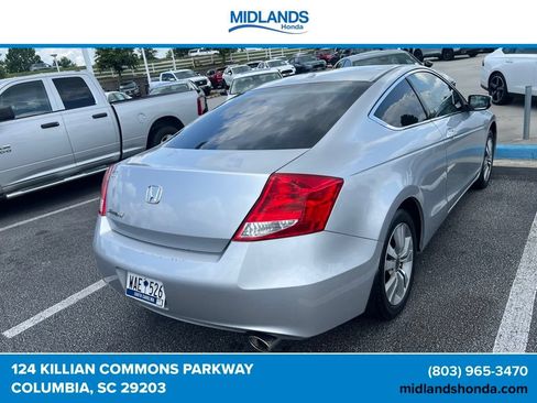 Used 2011 Honda Accord EX-L image 2