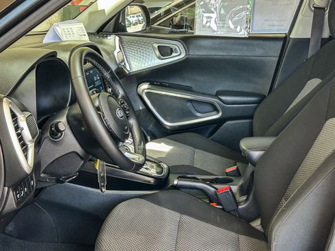 Used 2020 Kia Soul X-Line FWD image 17
