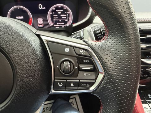 Used 2022 Acura MDX A-Spec image 34