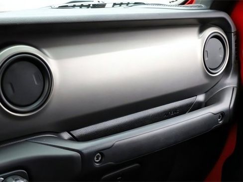 Used 2020 Jeep Gladiator Sport w/ Quick Order Package 24S image 31