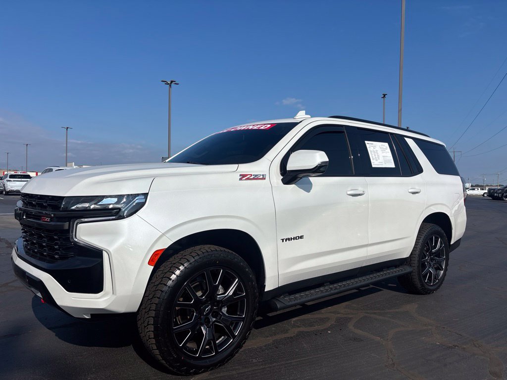 Used 2021 Chevrolet Tahoe Z71 w/ Luxury Package AWD/4WD image 1