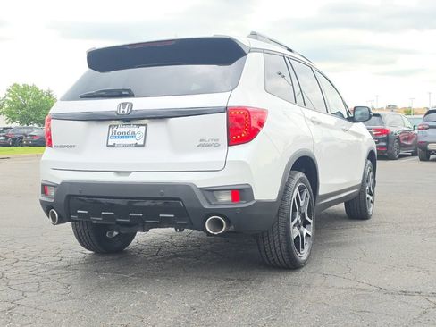 Used 2023 Honda Passport Elite image 9