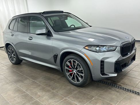 New 2026 BMW X5 xDrive50e AWD/4WD image 9