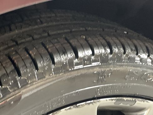 Used 2018 Ford Edge Sport w/ Equipment Group 401A image 12