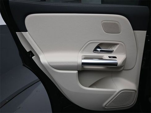 New 2026 Mercedes-Benz GLA 250 image 24