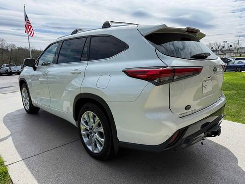Used 2021 Toyota Highlander Limited image 25