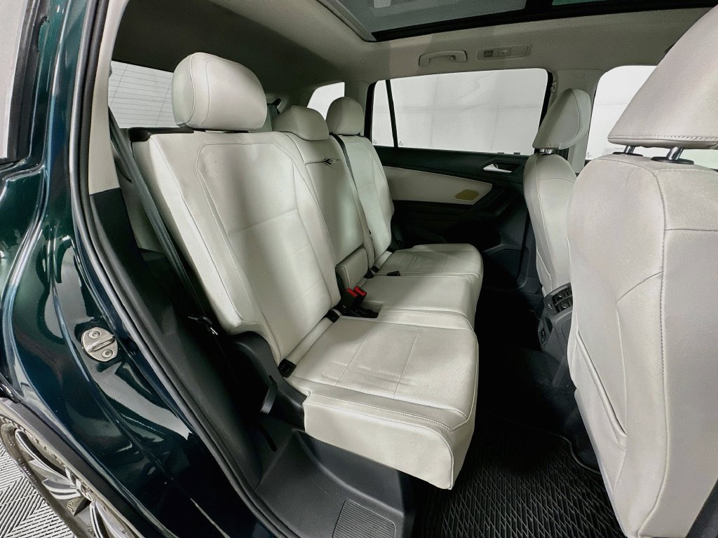 Used 2019 Volkswagen Tiguan SEL FWD image 35