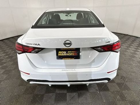 Used 2023 Nissan Sentra SV FWD image 3