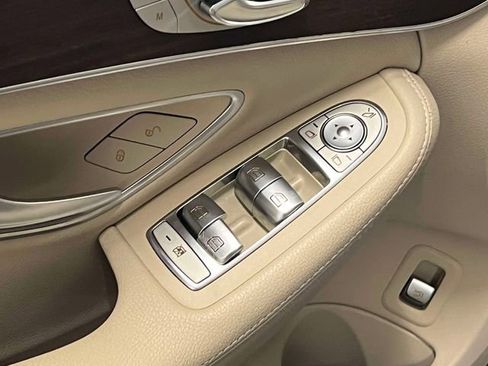 Certified 2021 Mercedes-Benz C 300 4MATIC Sedan image 16