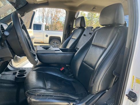 Used 2020 Ford F350 XL w/ STX Appearance Package image 25