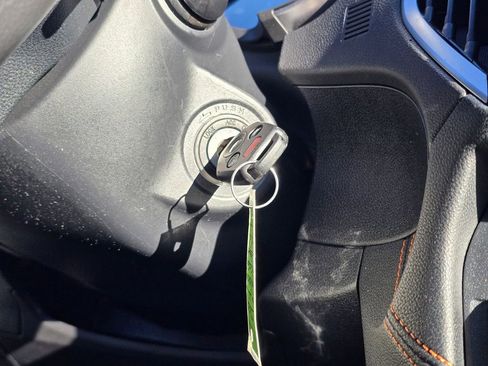 Used 2022 Subaru Crosstrek 2.0i Premium w/ Popular Package #4A image 36