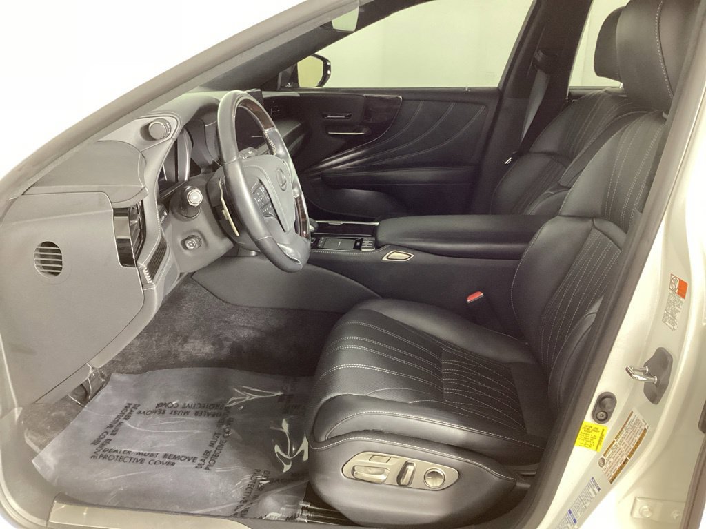 Used 2022 Lexus LS 500 AWD w/ Interior Upgrade Package image 10
