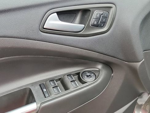 Used 2018 Ford Escape Titanium image 20