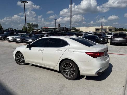 Used 2020 Acura TLX V6 FWD image 3