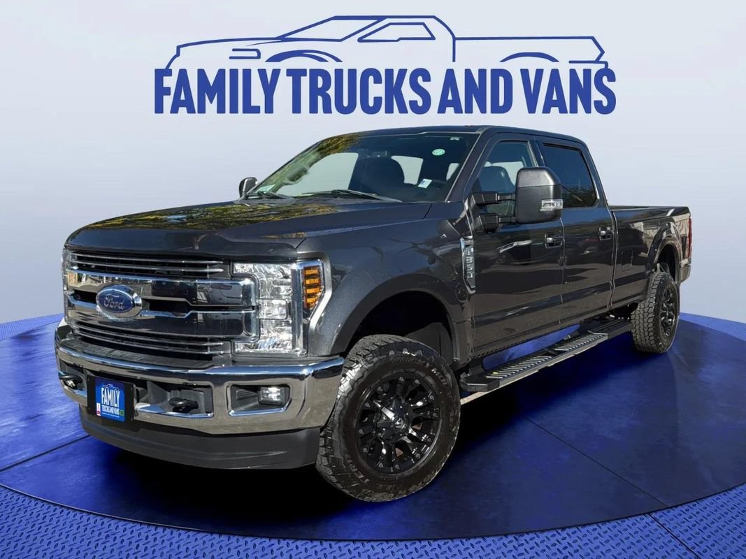 Used 2019 Ford F350 Lariat w/ Lariat Value Package AWD/4WD image 1