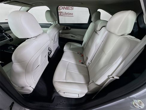 Used 2022 Kia Sorento S w/ Panoramic Sunroof Package image 29