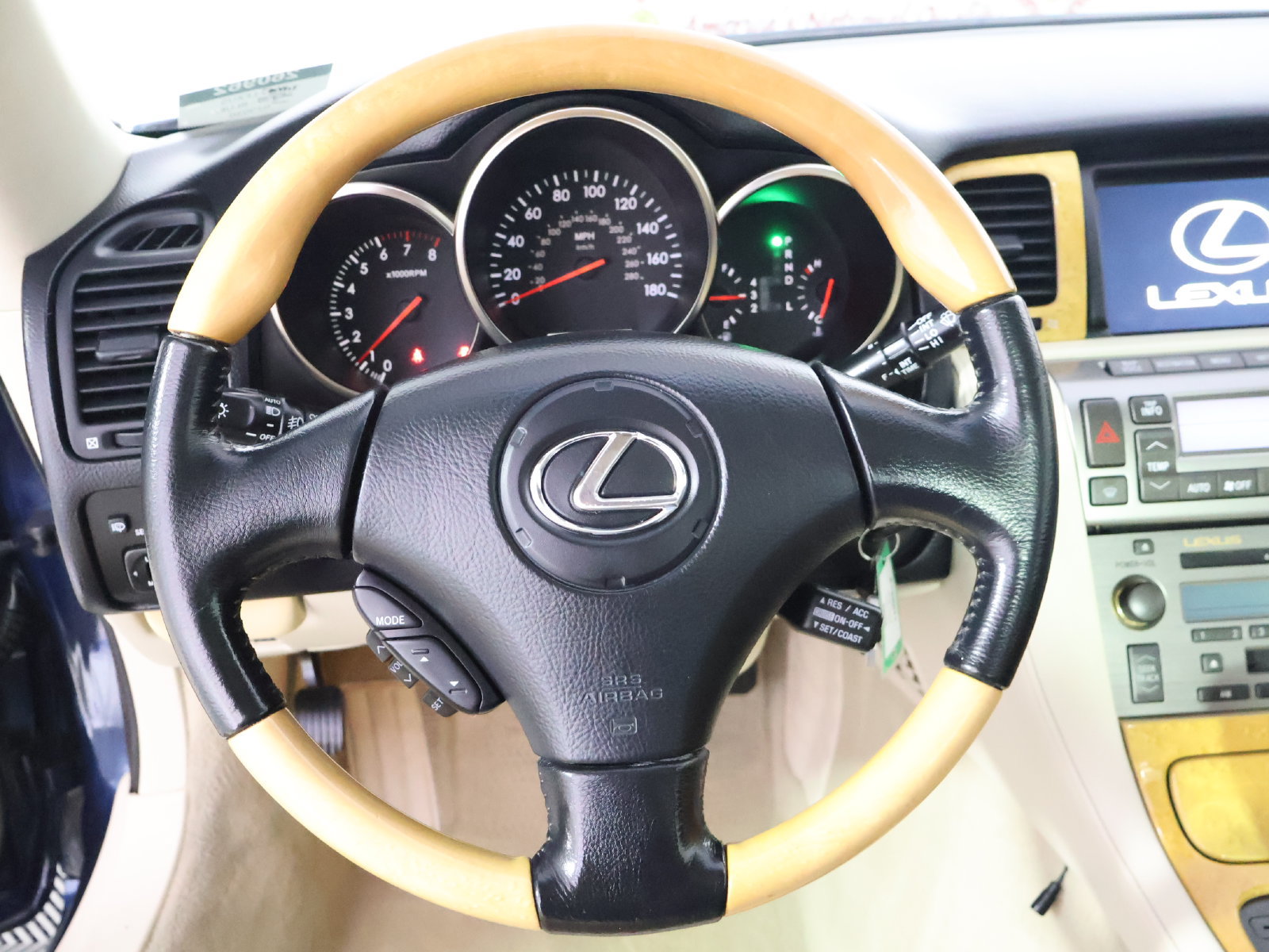Used 2002 Lexus SC 430 Convertible RWD image 30