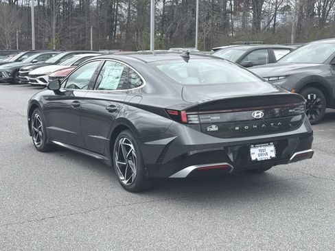 New 2026 Hyundai Sonata SEL FWD image 6