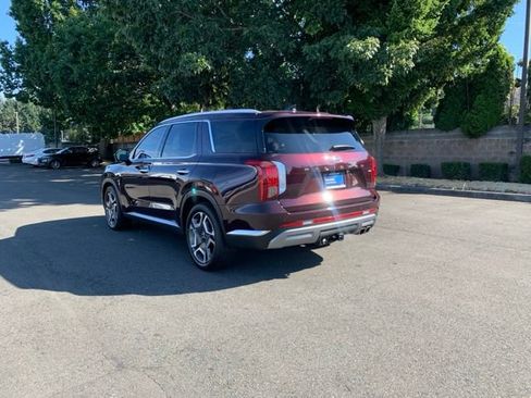 Certified 2024 Hyundai Palisade Limited AWD/4WD image 3