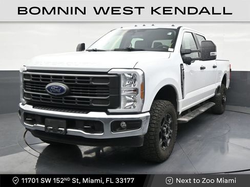 Used 2024 Ford F250 XL w/ 360-Degree Camera Package AWD/4WD image 1