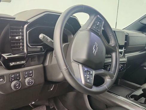 Used 2025 Chevrolet Silverado 2500 ZR2 w/ Technology Package AWD/4WD image 14
